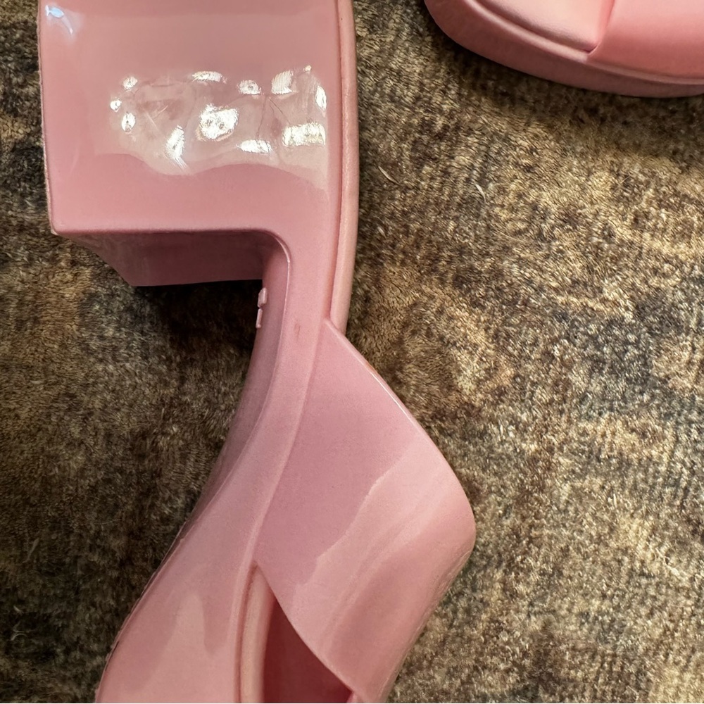 Jeffrey Campbell Bubblegum Platform Jelly Sandal - Picture 6 of 9